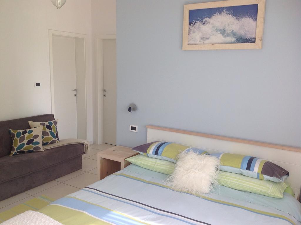 Ina Apartment Brsec